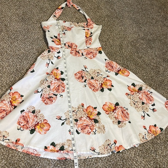 Kentucky Derby Floral Dress - Picture 5 of 15